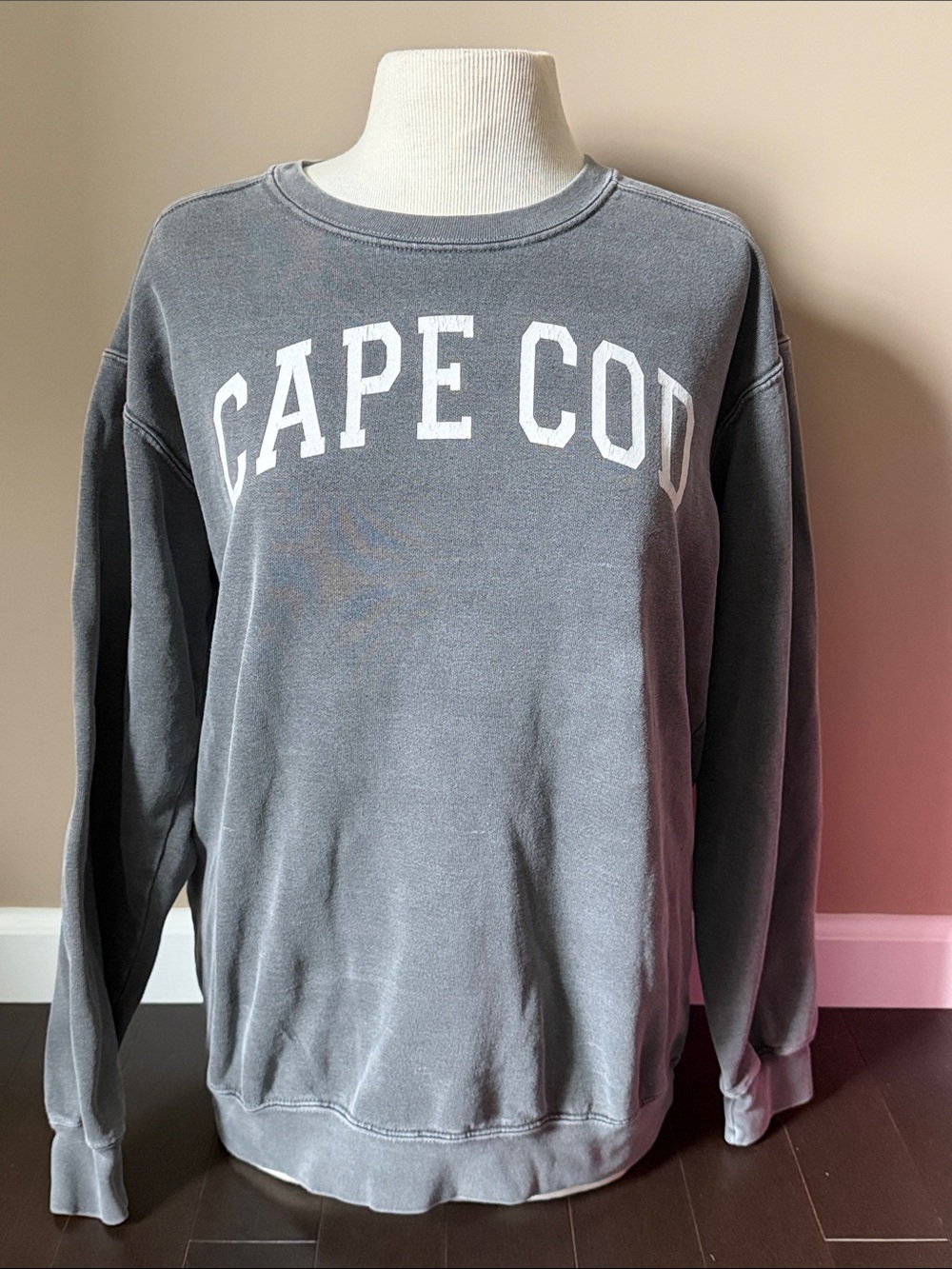 Unisex Gray Cape Cod Crewneck Sweatshirt sz M